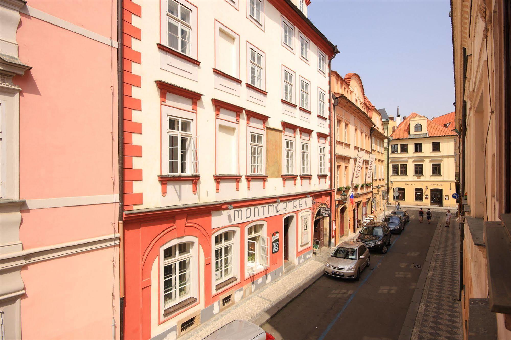 The Green Garland Pension - Prague — Photos 2